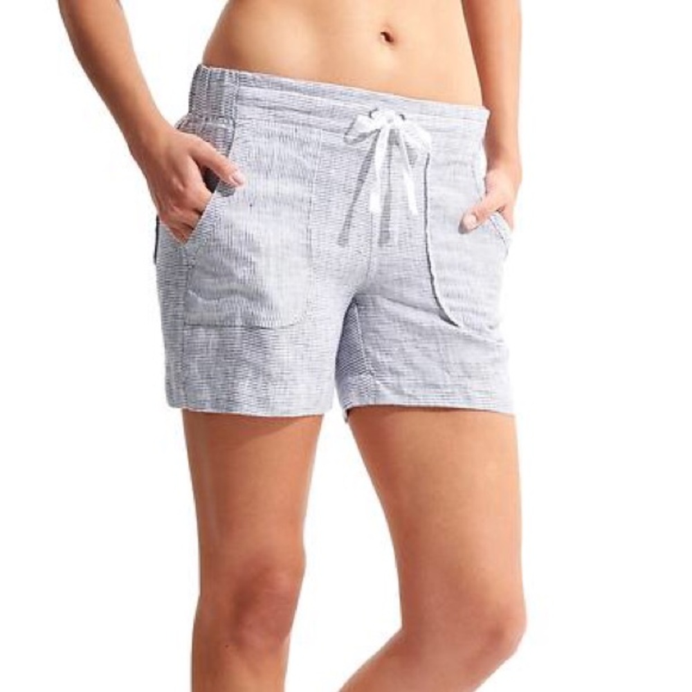 Athleta Stripe Linen Shorts 6 White Black 213047